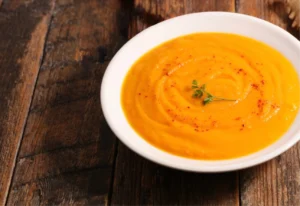 Velouté de citrouille au miel et au gingembre